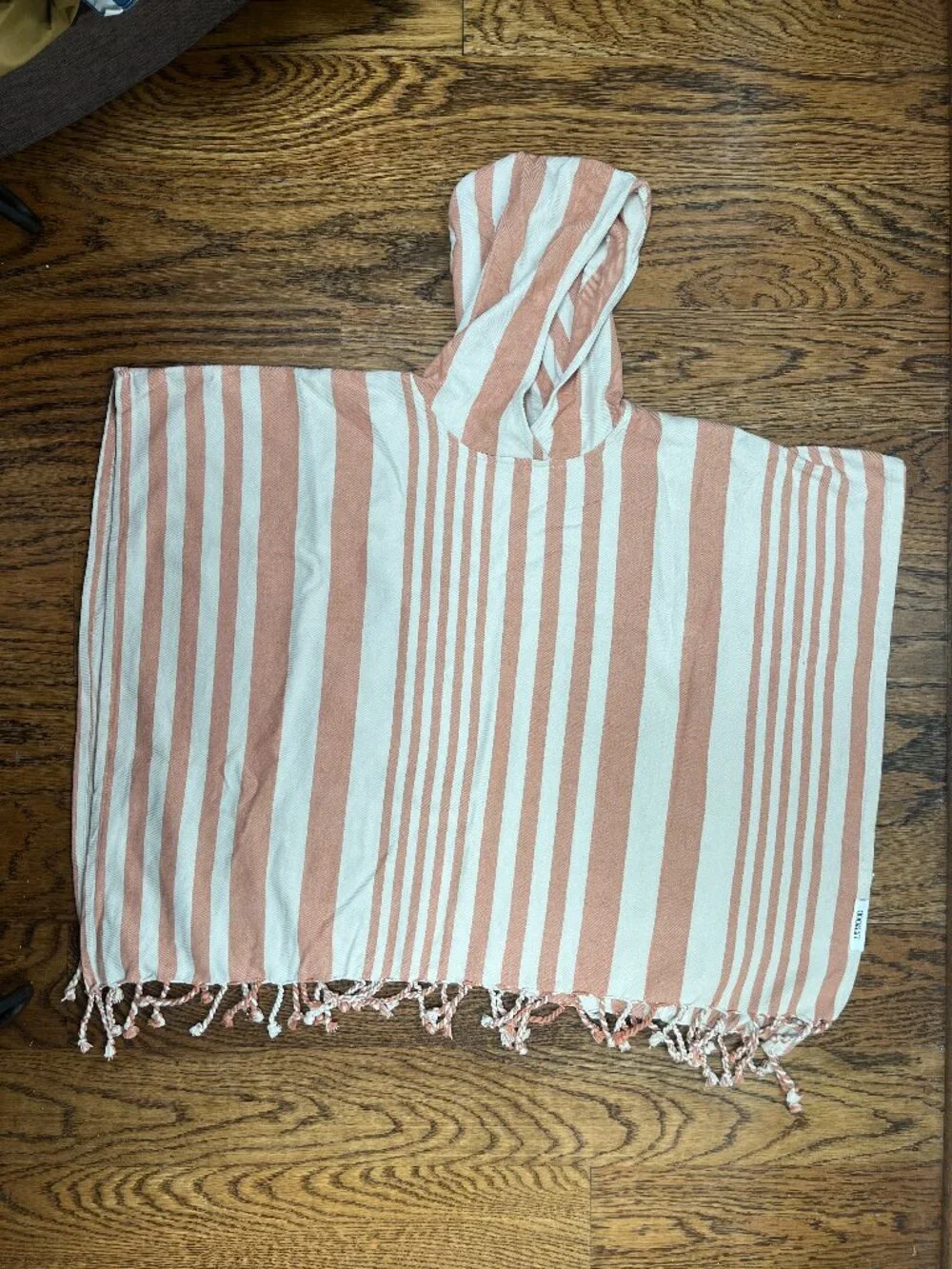 Liewood Children's Peach & White Poncho, Size 9-10